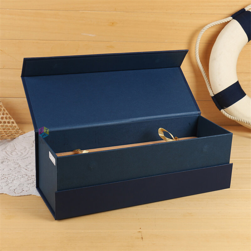 Cardboard Food Packaging Box - Luxuary Blue Insert