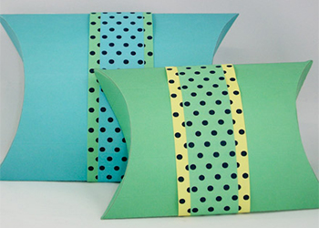 small pillow boxes