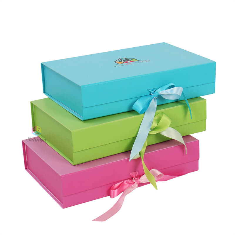 Wedding Invitation Gift Box - Beautiful Decorated