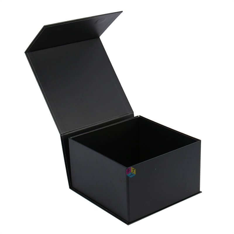 Hinged Lid Cardboard Box - Chipboard Matte Black