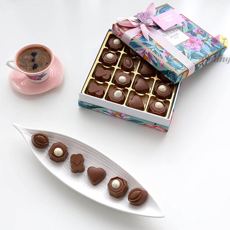 Chocolate Box Gifts - Love Pretty Elegant